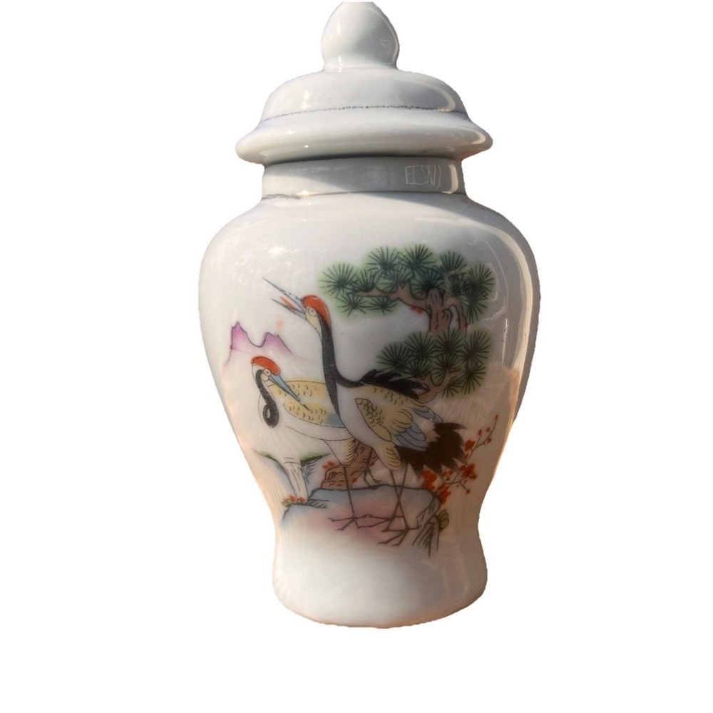 Ginger Jar Asian Miniature Fine Porcelain Tea Gold Trim Lid Vintage Home Decor